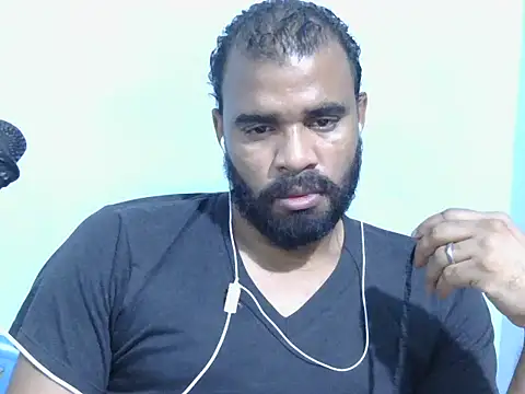 YOX22 online show from May 3, 2026, 2:39 am