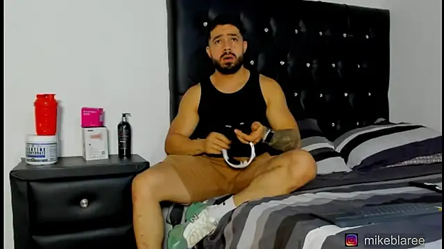 mikeblaree online show from March 25, 2026, 7:31 pm