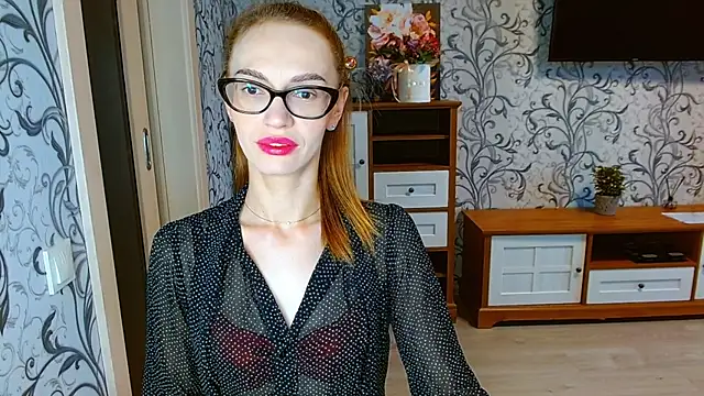 Lady Sunshine  online show from September 12, 2025, 6:24 am