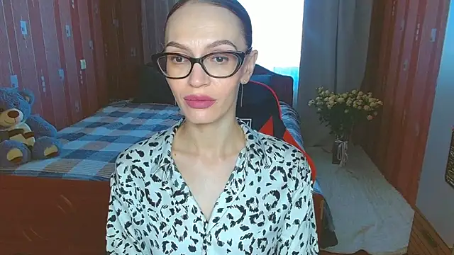 Snapshot of Lady_Sunshine_ chatting on June 20, 2026, 7:33 am Lady Sunshine online show from June 20, 2026, 7:33 am