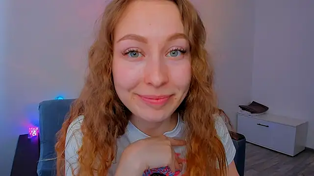 marilinaal online show from February 8, 2025, 11:01 am