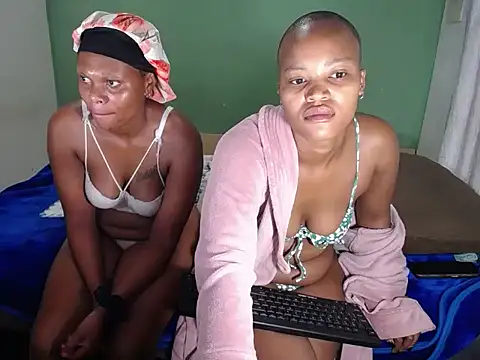 PrettyNyashX online show from April 15, 2026, 8:21 am