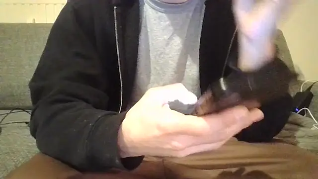 sheiku online show from November 16, 2025, 6:57 pm