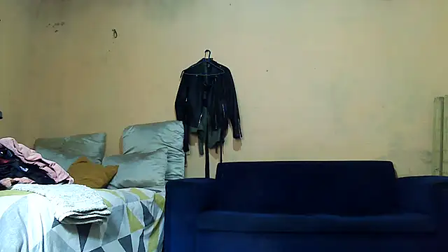 Snapshot of 01applebottom chatting on October 21, 2025, 7:53 am 01applebottom online show from October 21, 2025, 7:53 am