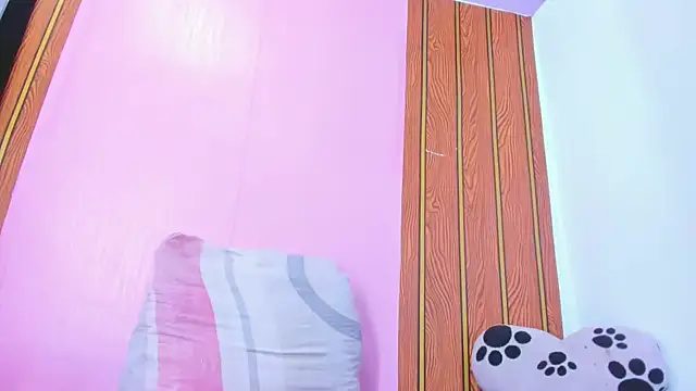 camilagreeco online show from October 11, 2025, 1:53 pm