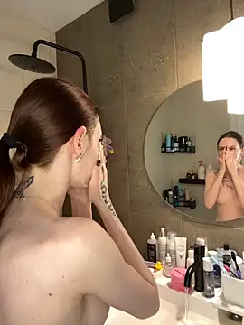 Snapshot of JoYung chatting on February 9, 2025, 4:29 pm JoYung online show from February 9, 2025, 4:29 pm