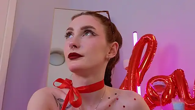 Snapshot of JoYung chatting on February 14, 2025, 10:38 am JoYung online show from February 14, 2025, 10:38 am