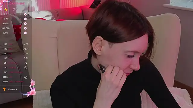 Snapshot of JoYung chatting on October 4, 2025, 4:43 am JoYung online show from October 4, 2025, 4:43 am