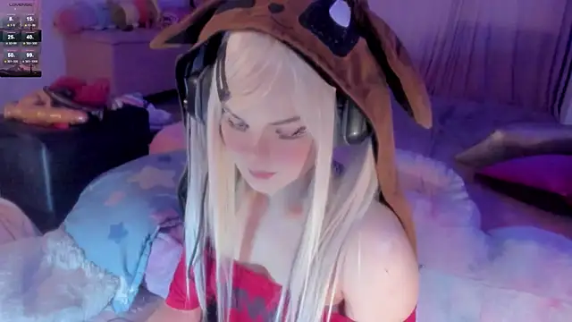 Angelica Reborn online show from October 5, 2025, 1:04 am