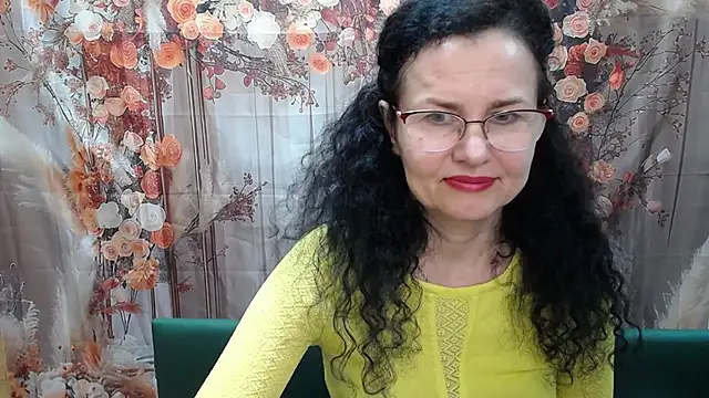 Miroslava Happi online show from April 5, 2026, 5:26 am