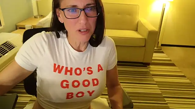 MrsJanetM online show from May 24, 2026, 5:45 am
