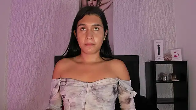 Selena fox7 online show from April 3, 2026, 3:26 am