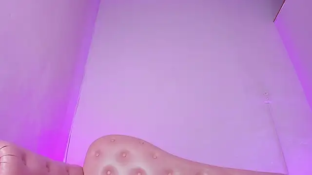  JuliSweet  online show from October 1, 2025, 12:22 pm