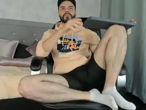 Luke Diaz7 online show from February 11, 2025, 11:54 pm