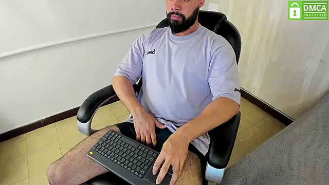 Luke Diaz7 online show from December 22, 2025, 3:03 am