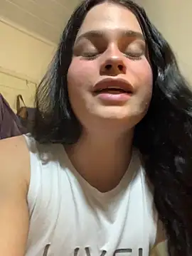 jessiebuny online show from July 12, 2026, 9:28 pm