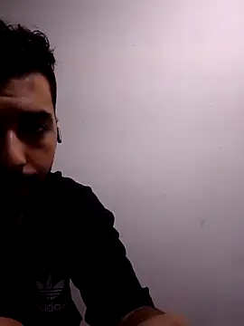 OutsizedPistol online show from September 21, 2025, 6:37 am