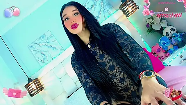 BelovedChain01 online show from November 18, 2025, 5:56 am