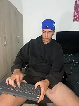 Snapshot of jacknoriz chatting on March 12, 2025, 12:42 am jacknoriz online show from March 12, 2025, 12:42 am