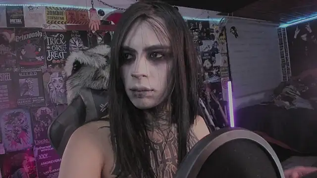 Snapshot of rotten_dreams chatting on April 14, 2026, 11:22 pm rotten dreams online show from April 14, 2026, 11:22 pm