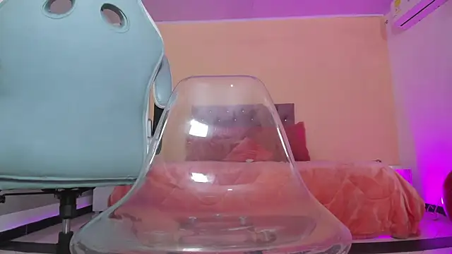 cristal crossfitx online show from April 1, 2026, 1:52 pm