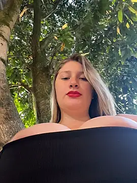 Snapshot of aurora_coldd chatting on July 10, 2026, 10:56 pm aurora coldd online show from July 10, 2026, 10:56 pm