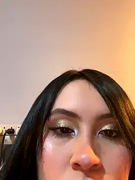 ValentinaOrtiz3 online show from December 2, 2025, 1:44 am