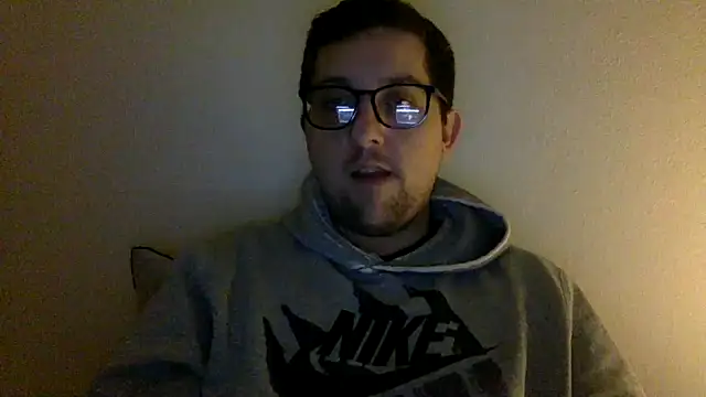 Snapshot of Milflover96 chatting on February 15, 2025, 5:09 am Milflover96 online show from February 15, 2025, 5:09 am