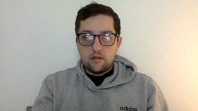 Snapshot of Milflover96 chatting on February 15, 2025, 4:34 pm Milflover96 online show from February 15, 2025, 4:34 pm