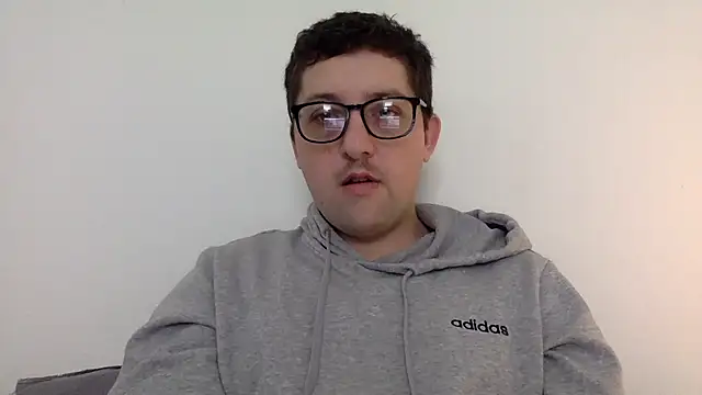 Snapshot of Milflover96 chatting on February 15, 2025, 7:39 pm Milflover96 online show from February 15, 2025, 7:39 pm