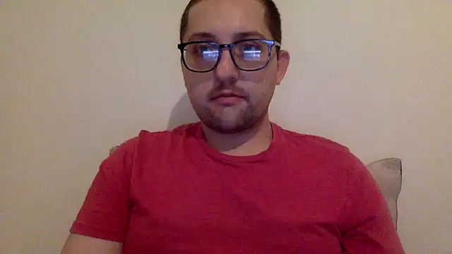Snapshot of Milflover96 chatting on February 27, 2025, 12:43 am Milflover96 online show from February 27, 2025, 12:43 am