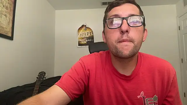 Snapshot of Milflover96 chatting on September 23, 2025, 6:00 pm Milflover96 online show from September 23, 2025, 6:00 pm
