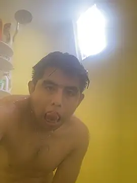 jonzzvergs online show from July 6, 2026, 10:56 pm