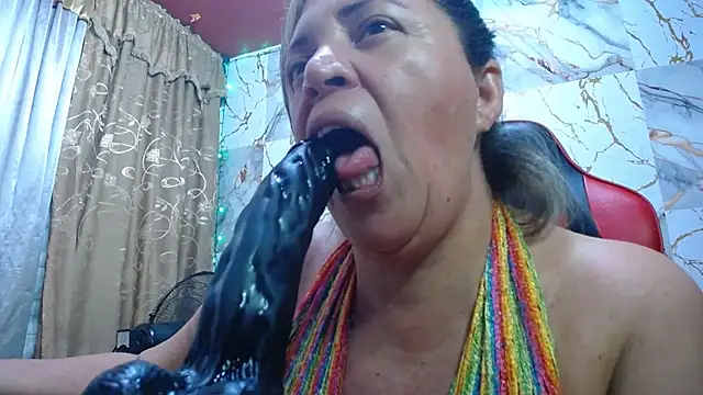 alina maturehot online show from November 10, 2025, 8:13 am