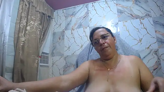 Snapshot of alina_maturehot chatting on June 24, 2026, 11:59 pm alina maturehot online show from June 24, 2026, 11:59 pm