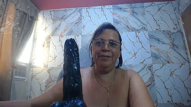 Snapshot of alina_maturehot chatting on June 25, 2026, 7:40 pm alina maturehot online show from June 25, 2026, 7:40 pm