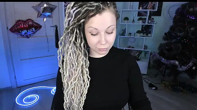 HoneySallyMoore online show from January 16, 2026, 1:42 am