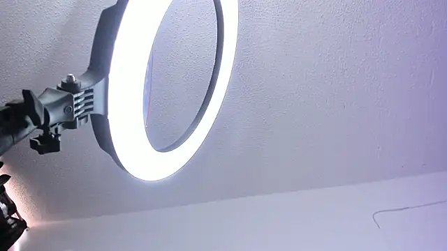 nicky angel1 online show from November 26, 2025, 6:53 pm