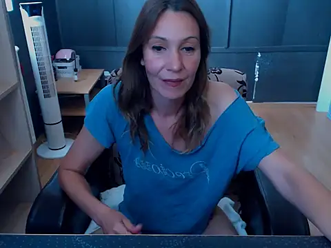 hannaha online show from June 4, 2026, 11:49 am
