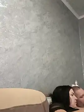 Greta Tamar online show from March 3, 2025, 5:07 pm