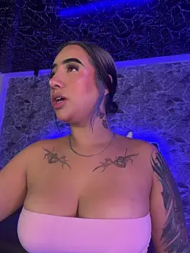 Scarlett-LS online show from April 2, 2026, 2:31 am