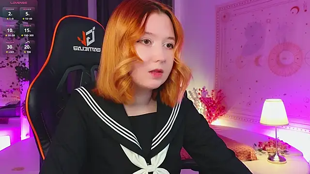 Snapshot of MizukiNoYoru chatting on February 19, 2025, 3:27 pm MizukiNoYoru online show from February 19, 2025, 3:27 pm