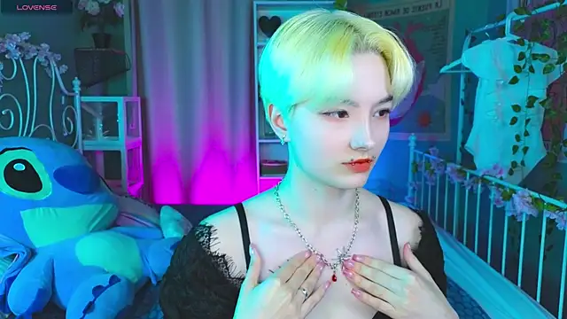 Akemi Sora  online show from March 20, 2025, 3:25 pm