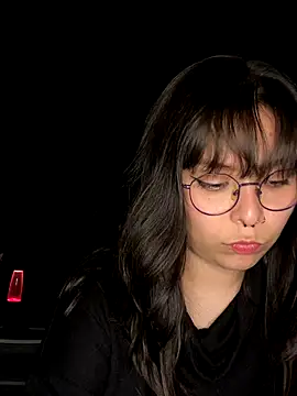 Solo yoss online show from November 4, 2025, 6:45 am