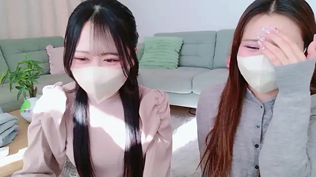 mao maochan online show from February 4, 2026, 5:24 am