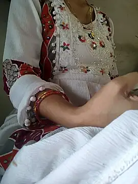 lovely----bhabhi online show from February 6, 2026, 5:45 am