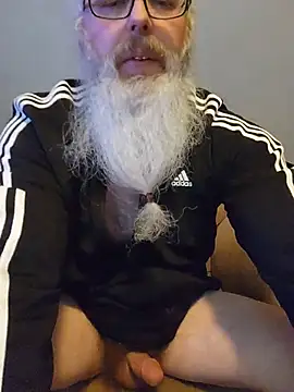 Snapshot of HardSteele97 chatting on May 23, 2026, 4:22 pm HardSteele97 online show from May 23, 2026, 4:22 pm