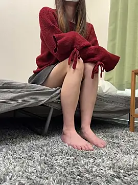 Snapshot of YARASERO-kun chatting on February 23, 2025, 5:56 am YARASERO-kun online show from February 23, 2025, 5:56 am