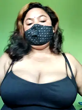 rani130 online show from November 6, 2025, 1:17 am