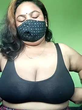 rani130 online show from November 12, 2025, 1:28 am